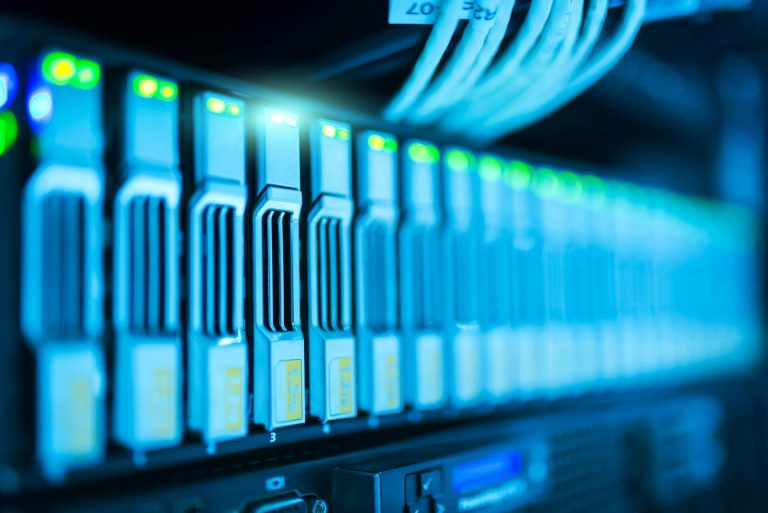 SSD Hosting ile HDD Hosting Arasındaki Farklar